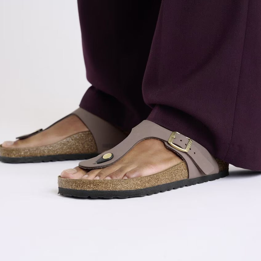 Birkenstock GIZEH 1029504 Faded Purple | Nubuck Largeur Régulière - Boutique du Cordonnier