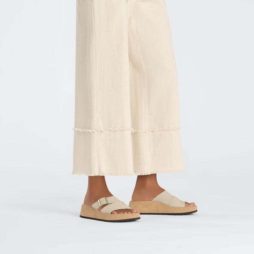 Birkenstock Papillio ALMINA 1026974 Sandcastle | Nubuck Largeur Étroite - Boutique du Cordonnier