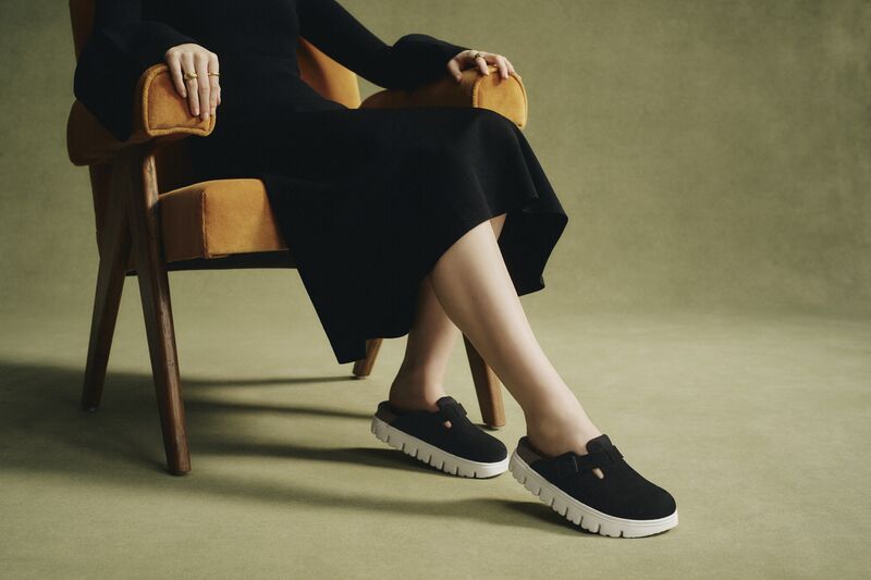 Shop Birkenstock's Boston Chunky Clogs – Boutique du Cordonnier