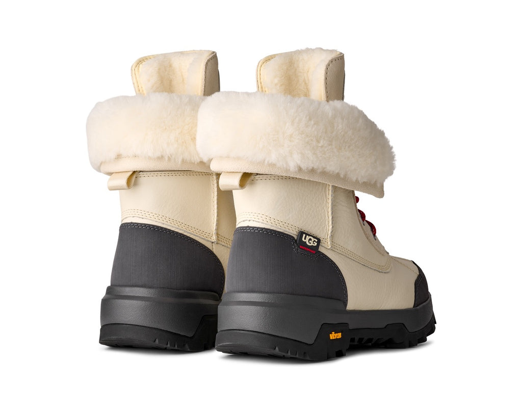 UGG ADIRONDACK BOOT XXV 1170591 Plaster - Boutique du Cordonnier