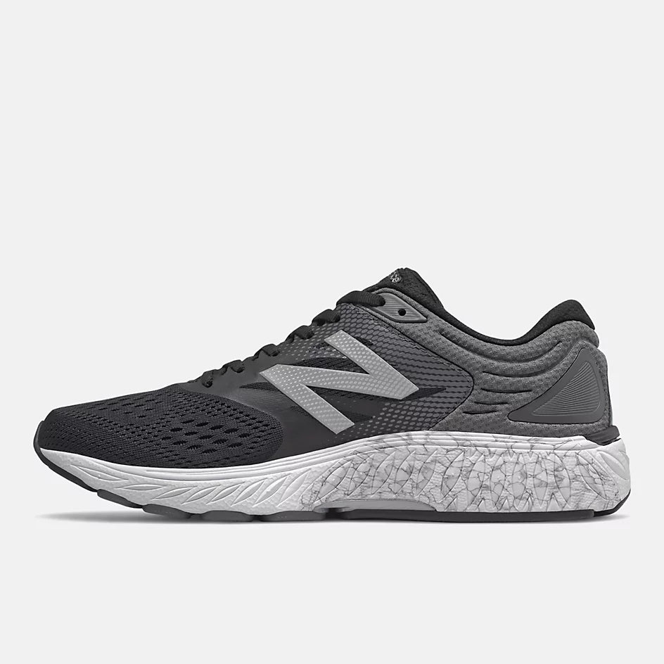 New Balance 940 M940KG4 Noir avec magnet | Espadrilles de course pour hommes avec semelles amovibles - Boutique du Cordonnier