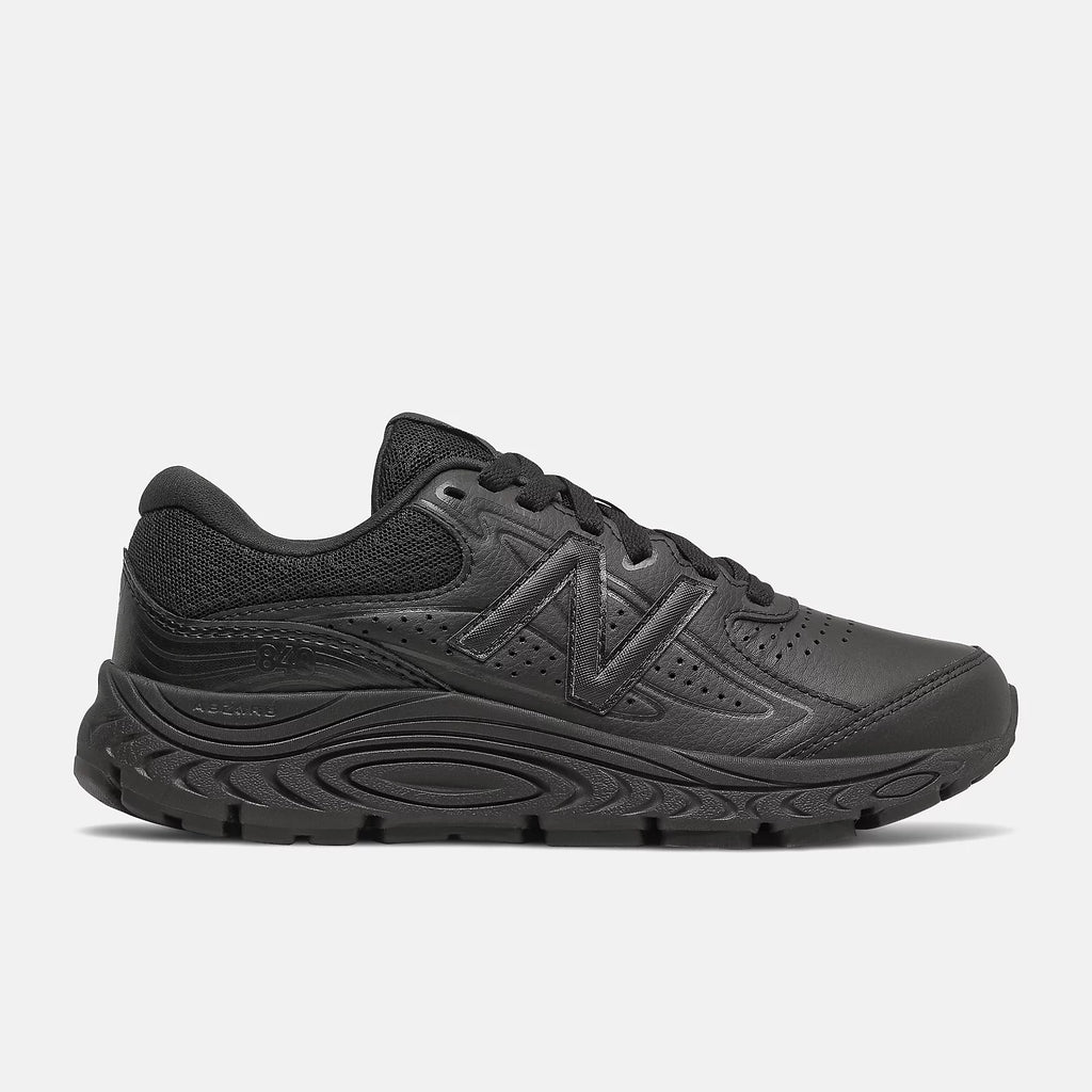 Magasinez des chaussures de marche larges pour femmes de New